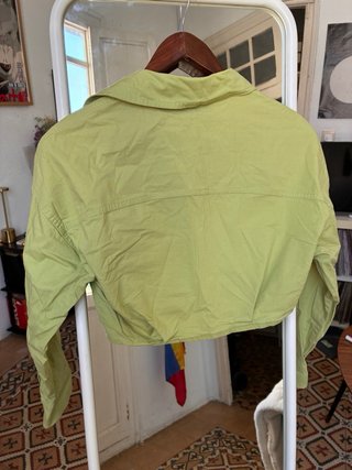 Camisa verde crop top