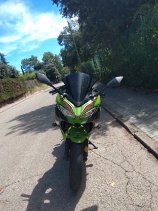 Kawasaki Ninja 400