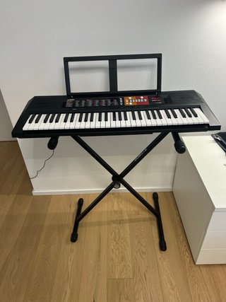Tastiera Yamaha PSR-F51 61 tasti