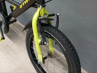 Btwin negra verde
