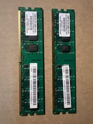 2x 2GB DDR2 Unifosa 800MHz Módulos RAM