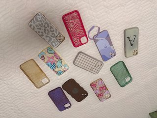 Fundas iPhone 13 Variadas