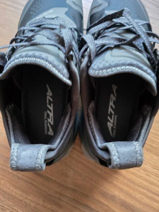 Zapatillas Altra Trail Running Negras/Grises