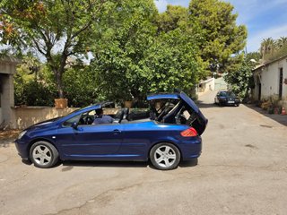 Peugeot 307 CC Cabrio gasolina · Techo rígido eléc