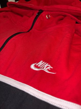 Conjunto Nike Tech Rojo y Negro