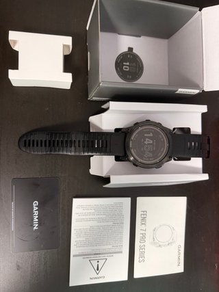 INSTINCT 2X - 240€  FENIX 7X PRO - 420€  2 x 600€