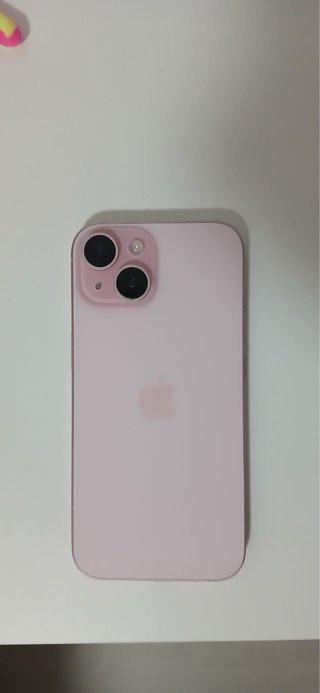 iPhone 15 Rosa