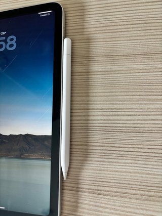 Apple iPad A16 (2025) Plata con Apple Pencil Usb C