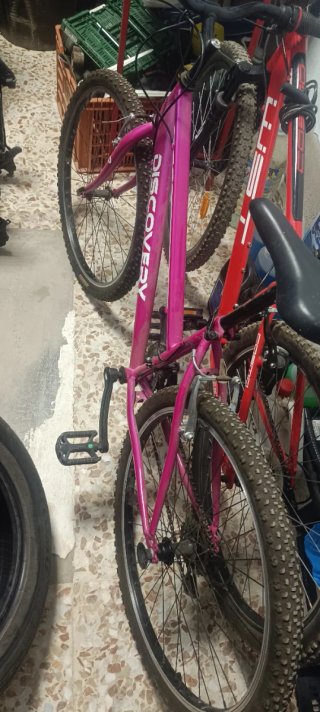 Bicicleta rosa Discovery