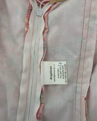 Traje de flamenca rosa y beige