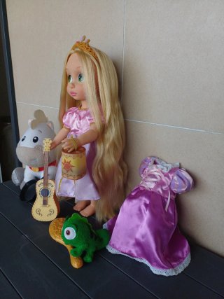 Muñeca princesa Rapunzel Disney Animators Pascal