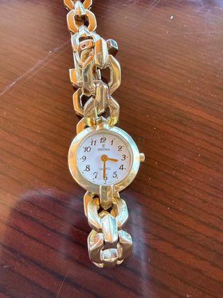 Reloj Festina Mujer Dorado