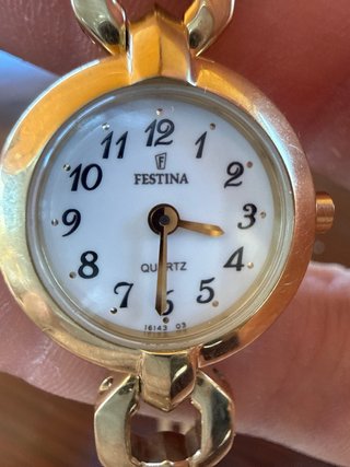 Reloj Festina Mujer Dorado