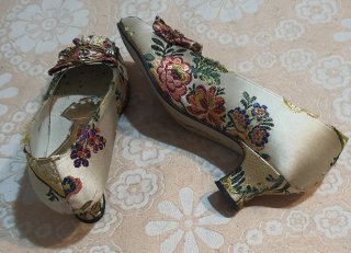 Traje de Fallera Marfil y Seda