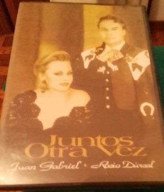 DVD diferentes temáticas 2 de cantantes