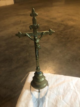Crocefisso da tavolo in ottone