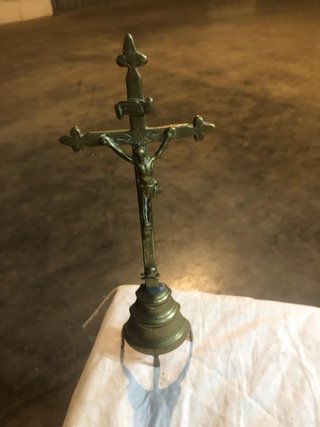 Crocefisso da tavolo in ottone
