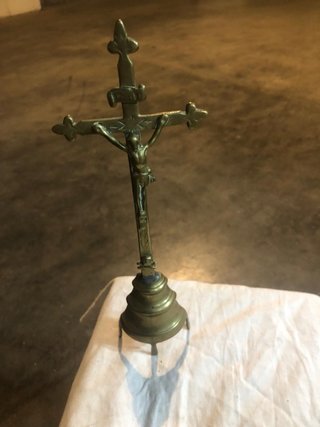 Crocefisso da tavolo in ottone