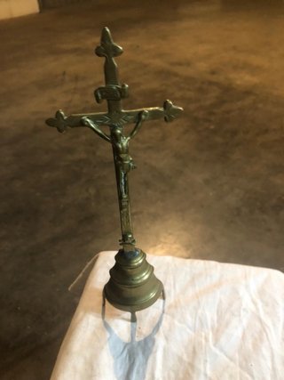 Crocefisso da tavolo in ottone
