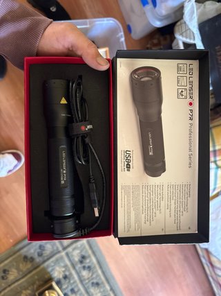 Linterna LED Lenser P7R Profesional
