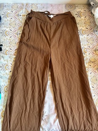 dos pantalones y dos tops