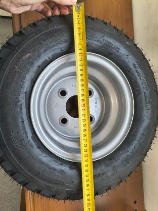 Rueda de remolque 16.5x6.5 R8