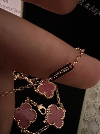 Conjunto Van Cleef Collar y Pulsera