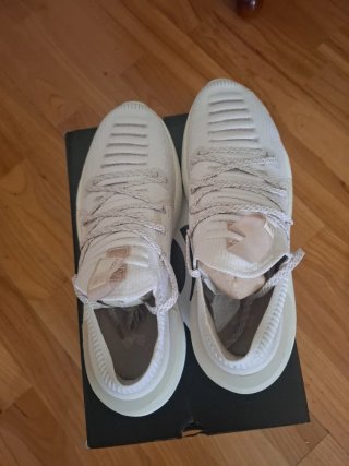 Zapatillas Under Armour Beige/Blanco