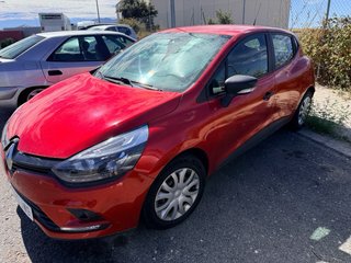 Renault Clio 1.5 DCI 75Cv 2017 con averia en motor