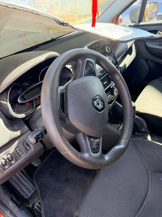 Renault Clio 1.5 DCI 75Cv 2017 con averia en motor
