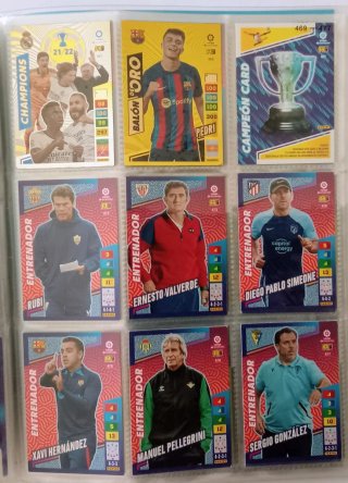 Álbum Adrenalyn 2022-23 con 500 cromos
