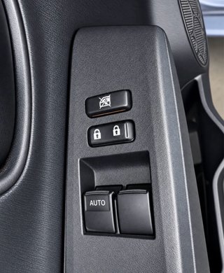 TOYOTA YARIS-DISTINTIVO AMBIENTAL C