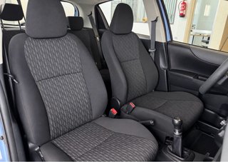 TOYOTA YARIS-DISTINTIVO AMBIENTAL C