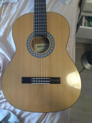 Guitarra Clásica Admira Alba Pack
