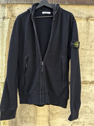 Felpa Stone Island con cappuccio a scomparsa