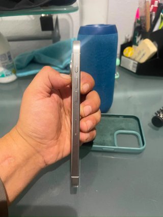 iPhone 15 Pro Max Plata con 2 años garantía