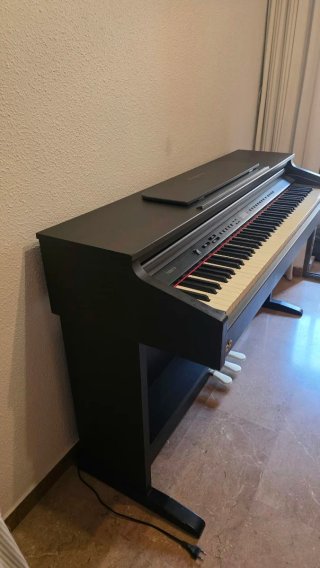 Piano Digital Ringway TG8875