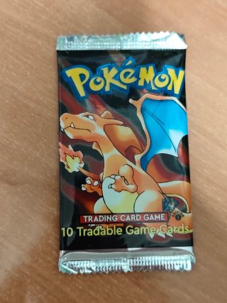 Pokémon TCG Charizard
