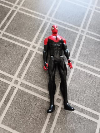 Figura Marvel Spiderman 30cm