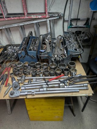 Lote de Herramientas Eléctricas y Manuales