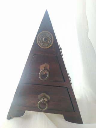 Cajonera Decorativa Piramidal