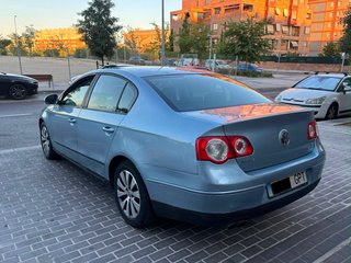 Volkswagen Passat 2009