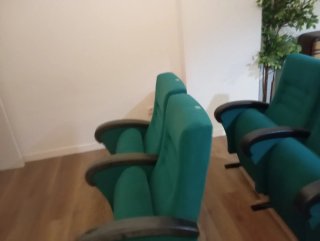 Poltrone da cinema verdi