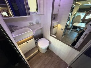 FORD TRANSIT CHALLENGER 170
