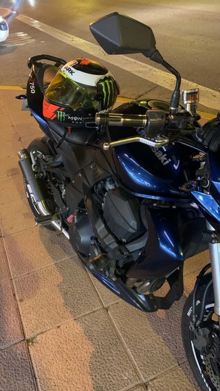 Kawasaki Z750