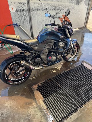 Kawasaki Z750