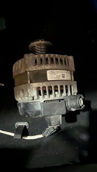 Alternador Ford CV6T-10300-BC