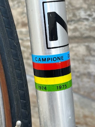 Bici carretera clásica Alan
