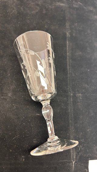 60 copas de cristal tallado