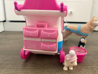 Nancy y su trineo con accesorios